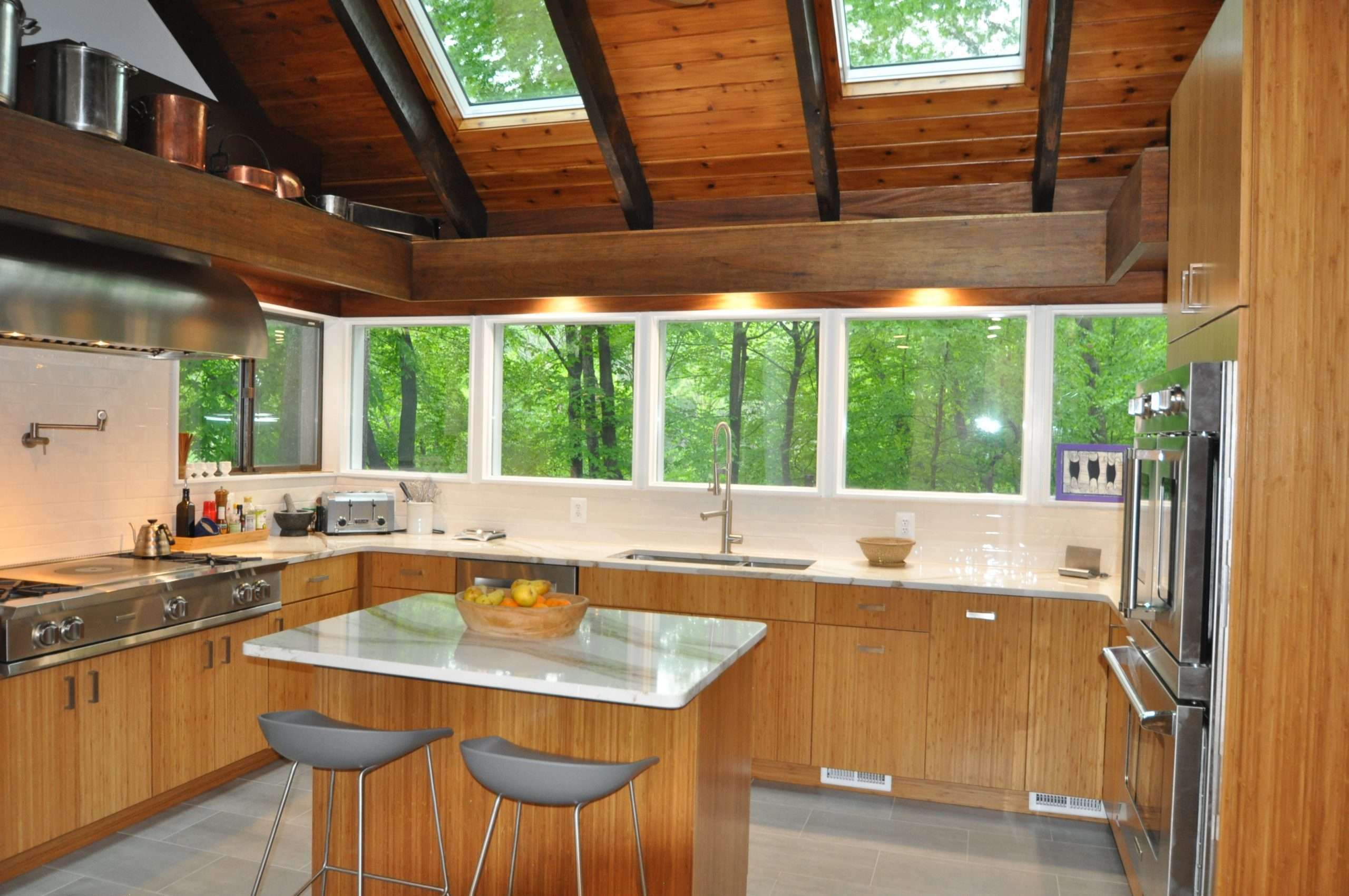 kitchen remodeling contractors Edgewater